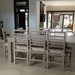 Villa Indah Kuta Royal - Private Pool - Optic Fiber High Speed Internet